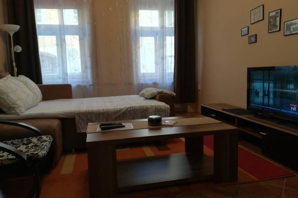 Karlovacka Zvijezda Apartment Ngoại thất bức ảnh